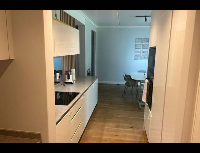 3 BEDROOM APARTMENT FOR SALE IN SANDRINGHAM